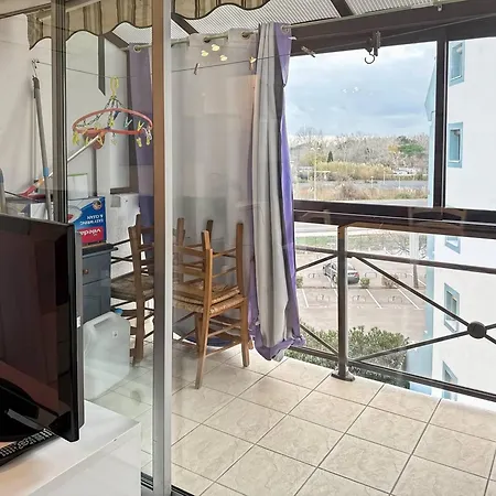 Daire T2 Moderne Avec Piscine, Climatisation Et Parking Au Grau-du-roi - Fr-1-717-80